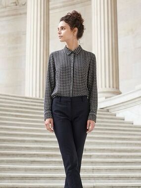 Max Studio Black and White Circle Print Blouse